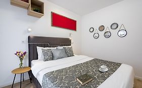 Breeze - Modern Escape In Pipera